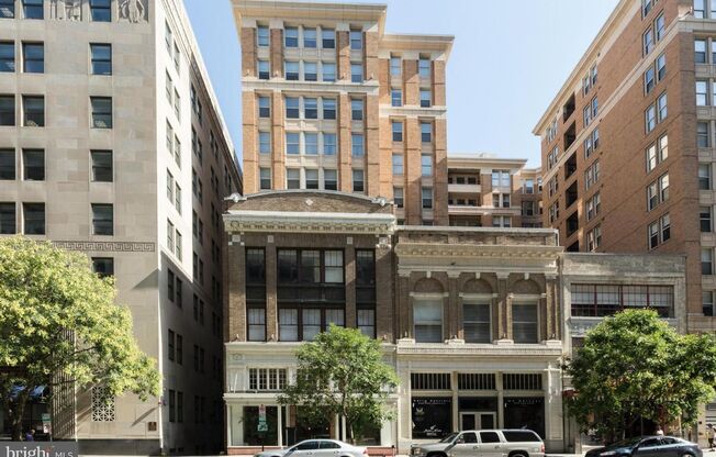 UPDATED Modern 1BR at The Artisan | Downtown DC Living