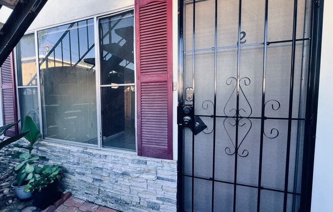 North Park 2 Bedroom 2 Bath Apartment