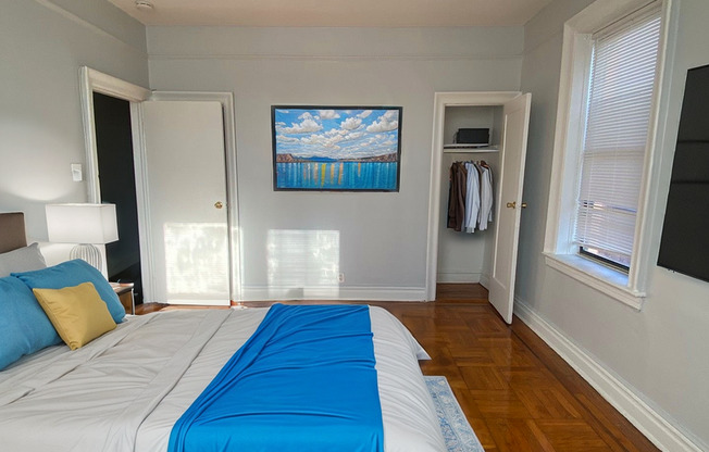 531 - Golden Crest 531 34th Street, LLC