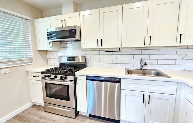1 bed, 1 bath, 500 sqft, $2,195, Unit 40