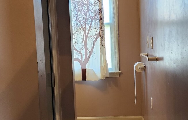 1 bed, 1 bath, 500 sqft, $1,800, Unit 2