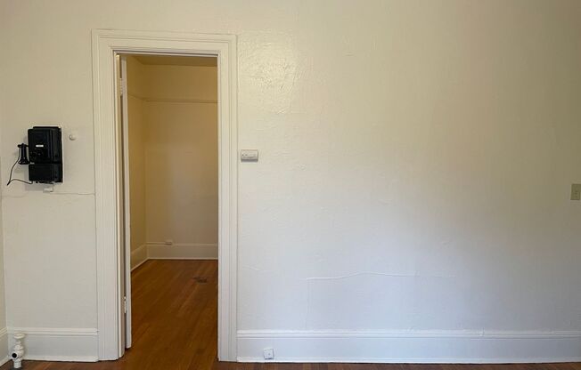 1 bed, 1 bath, 550 sqft, $1,095, Unit 304