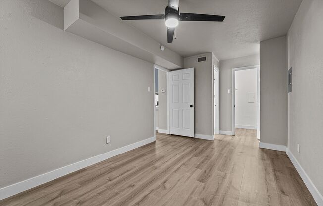 1 bed, 1 bath, 495 sqft, $1,275, Unit 216
