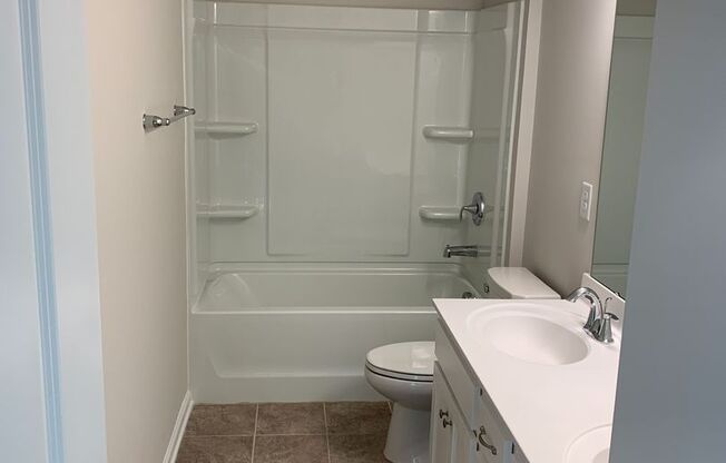 Resort life for your family in the Palisades!