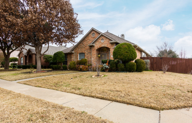 9200 AZINGER DR