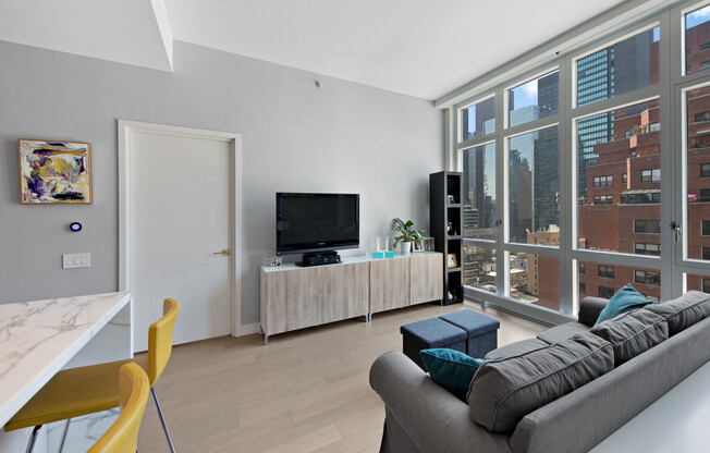 1 bed, 1 bath, 747 sqft, $6,695, Unit 15C
