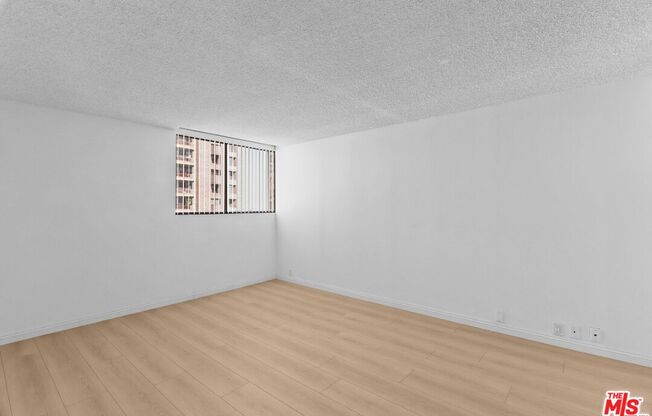2 beds, 2 baths, 1,340 sqft, $4,500, Unit 603