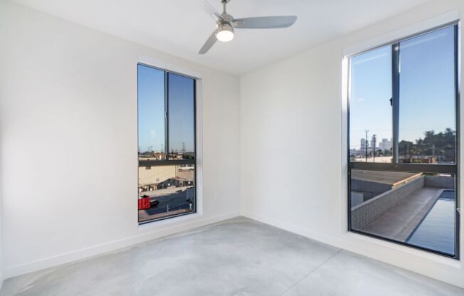 2 beds, 2 baths, 805 sqft, $2,925, Unit 419
