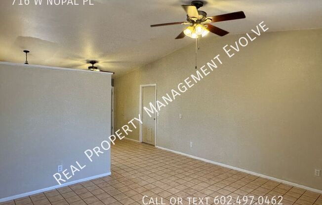 716 W NOPAL PL
