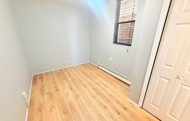 3650 A E BARNARD AVE