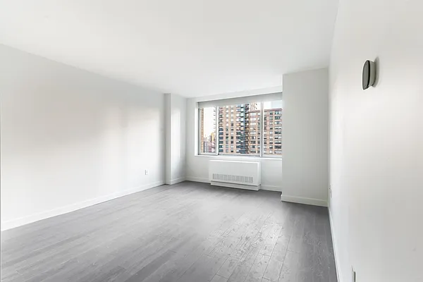 Studio, 1 bath, $6,355, Unit 11L