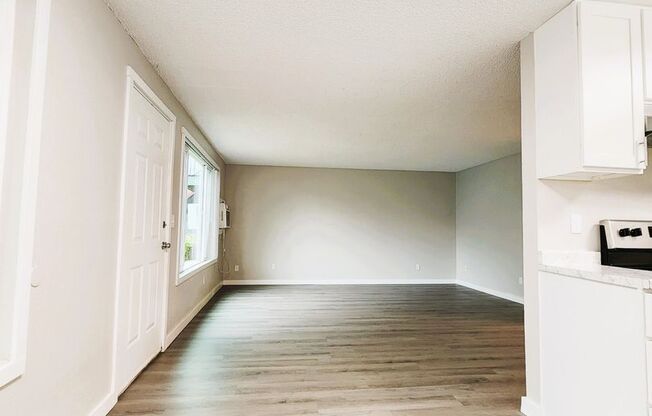 2 beds, 1 bath, 830 sqft, $1,445, Unit C-108