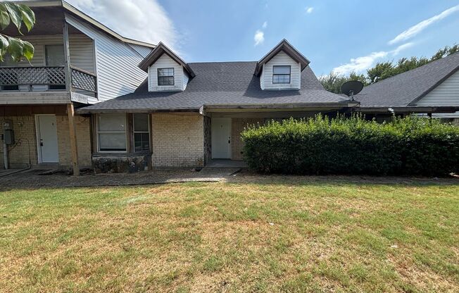 Peaceful property in Princeton. 50% off first month's rent!