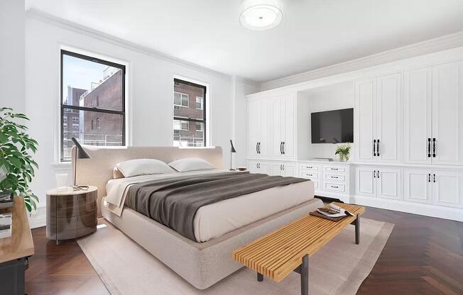 330 E 72 ST