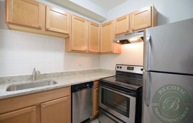 1 bed, 1 bath, 402 sqft, $1,650, Unit 7451-313