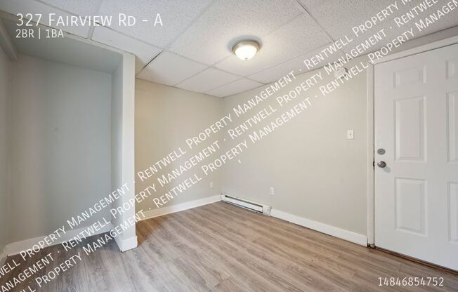 2 beds, 1 bath, $1,299