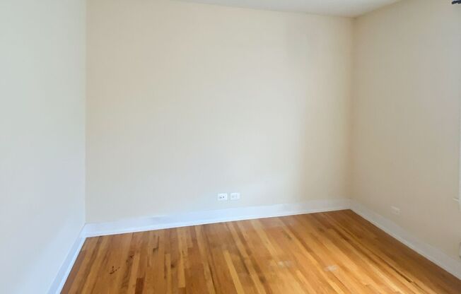 2 beds, 1 bath, 835 sqft, $2,750, Unit 617-A3