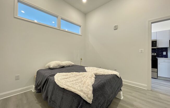 1 bed, 1 bath, 575 sqft, $1,195, Unit Unit 57