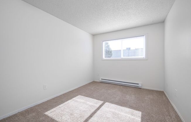 3 beds, 2 baths, 1,237 sqft, $1,650, Unit A201
