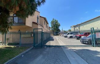 APT CALIFORNIA