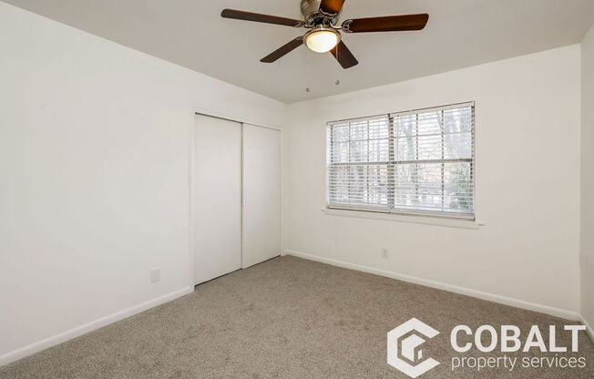 2 beds, 1.5 baths, 1,100 sqft, $1,299, Unit E25