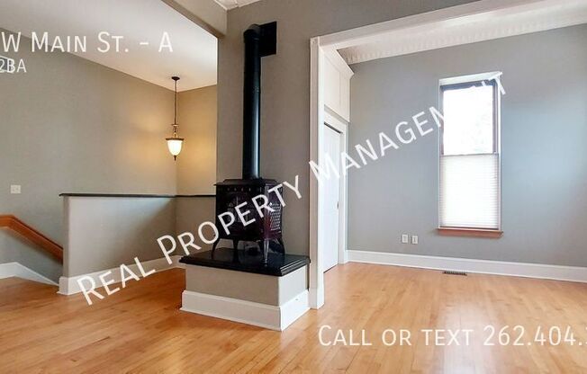 409 W MAIN ST