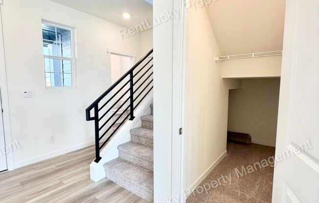 GREAT 4 Bedroom in Bonney Lake! Newly Constructed w/ Expansive Layout!