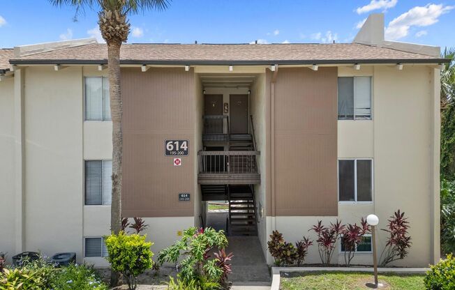 WATERFRONT LIVING IN SANDY COVE! | 1 BEDROOM, 1 BATH CONDO