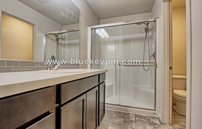 3 beds, 2.5 baths, $2,195