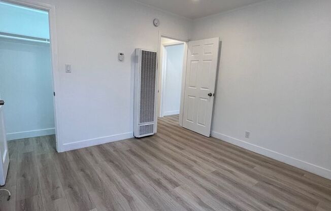 1 bed, 1 bath, $2,350, Unit 8606