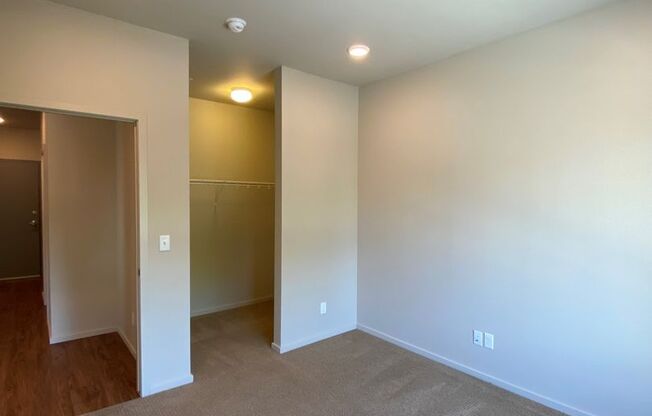 2 beds, 2 baths, 1,145 sqft, $1,800, Unit 371