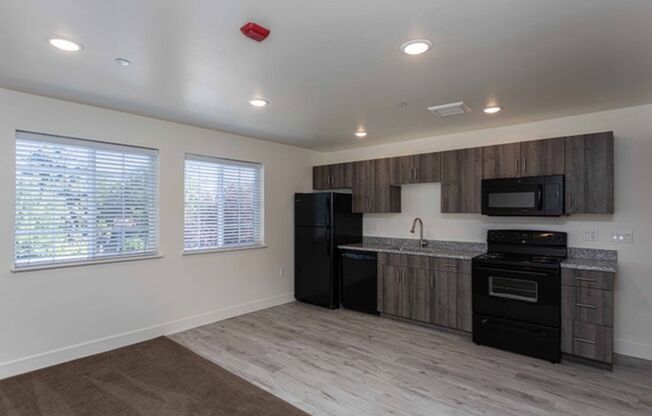 1 bed, 1 bath, 546 sqft, $1,340