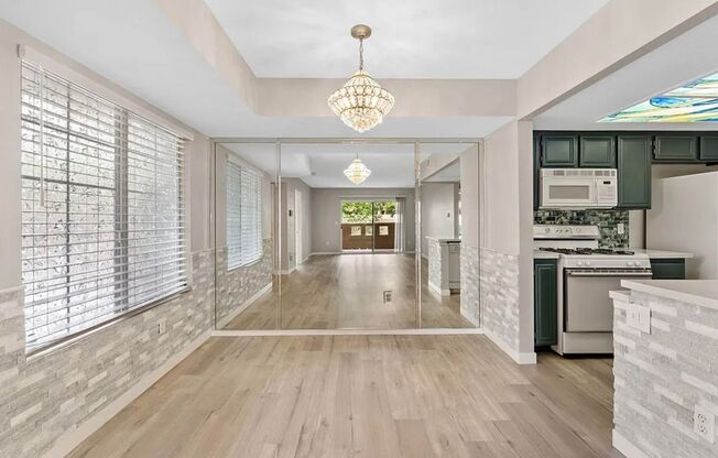 Beautiful First-Floor Summerlin Condo in La Posada – 2 Bed, 2 Bath with Private Patio