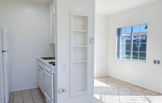 F Avenue Apartments – Spacious Homes in National City, CA | Near Downtown, Freeways & Shopping!