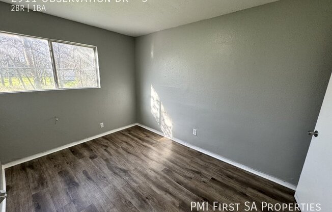 2911 OBSERVATION DR