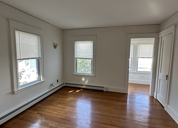 289 HIGHLAND AVE