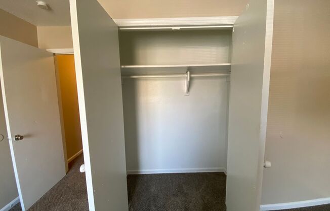 1 bed, 1 bath, 580 sqft, $1,090, Unit 4632-05