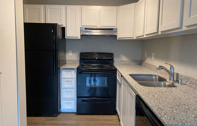 3 beds, 2 baths, 643 sqft, $1,950, Unit A203