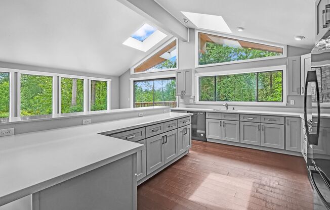 4Bd/3Ba Duvall House