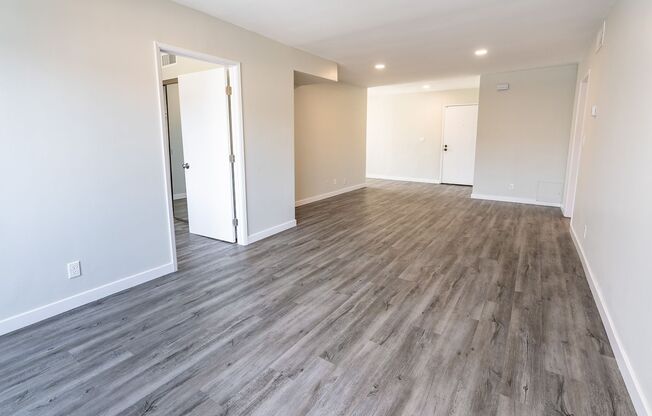 3 beds, 2 baths, 1,195 sqft, $3,498, Unit 401