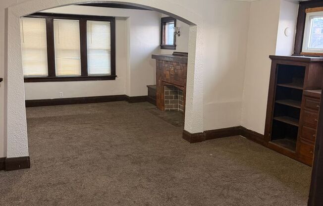 4021-23 North 24th Place