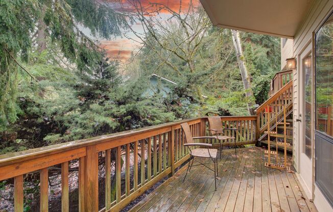 3 beds, 2.5 baths, $3,700