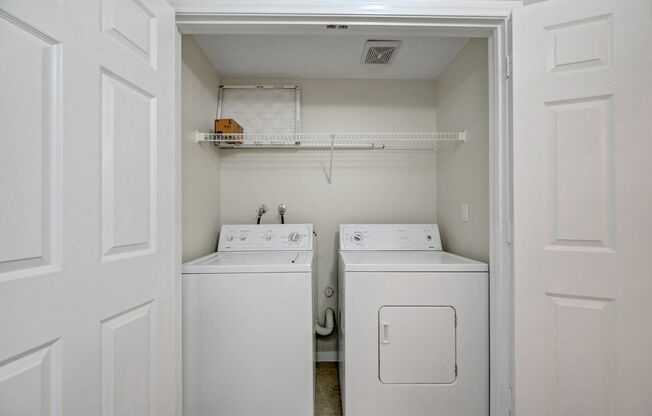 1 bed, 1 bath, $1,200, Unit # 1169