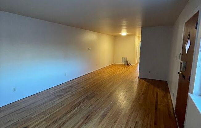 1 bed, 1 bath, 674 sqft, $1,850, Unit 98 C1