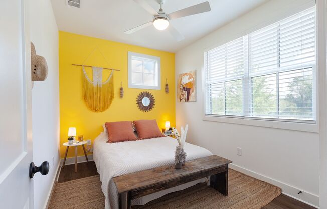 Stylish Townhome Minutes From Grant Park and Steps From the ATL BeltLine!