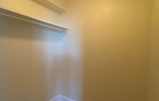 Studio, 1 bath, $795, Unit 1115