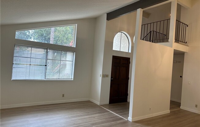 22518 SAN LUIS