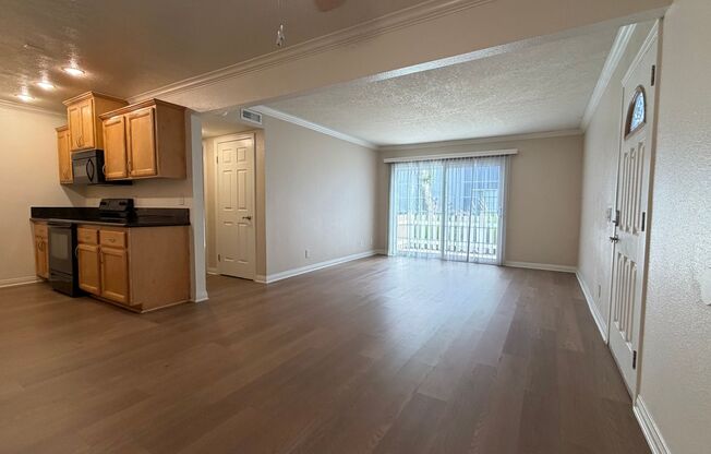 2 beds, 1 bath, 900 sqft, $2,830, Unit 1311