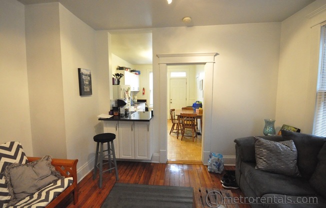 456-458 E. Sycamore