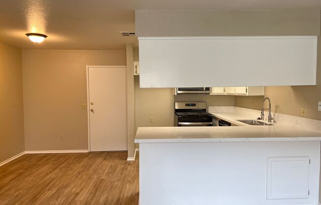 2 beds, 2 baths, $1,695